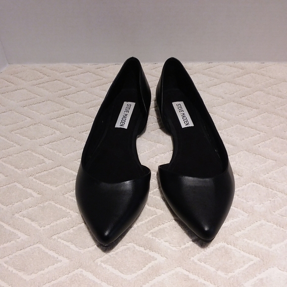 Steve Madden Shoes - Steve Madden flats-NWOT
